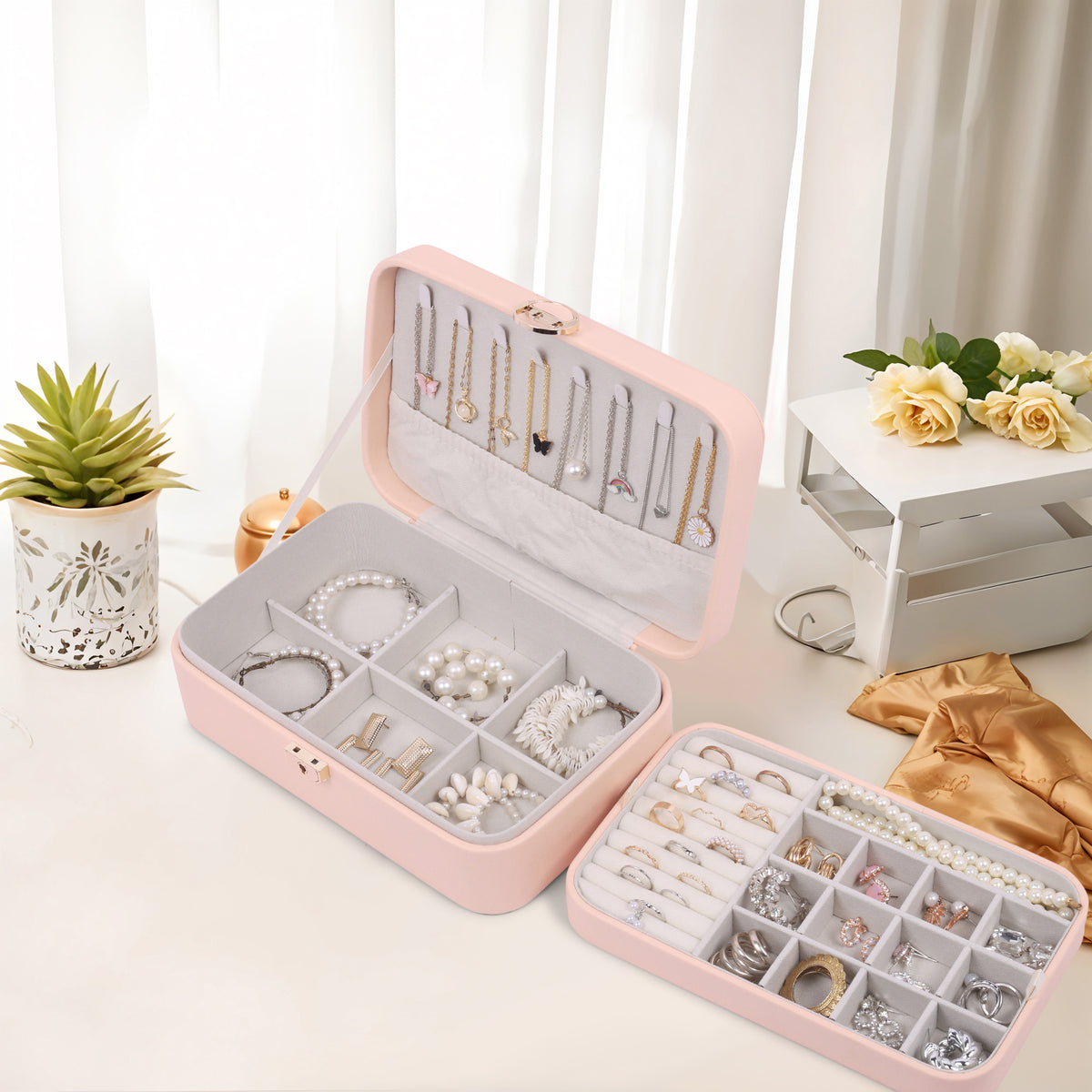 KRISHYAM® Luxury Lockable Jewelry Organizer Box – Portable PU Leather Organizer with Removable Tray for Rings, Earrings, Necklaces, and Bracelets (Black, Grey, White, Pink)